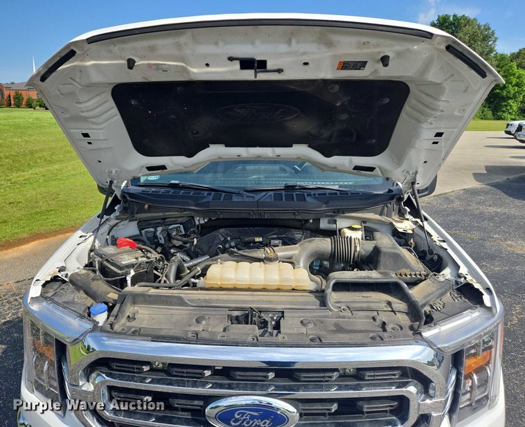 image for item EJ7568 2022 Ford F150 XLT SuperCrew pickup truck