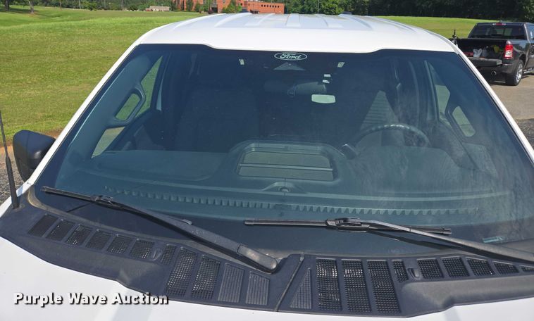 image for item EJ7569 2023 Ford F150 STX SuperCrew pickup truck