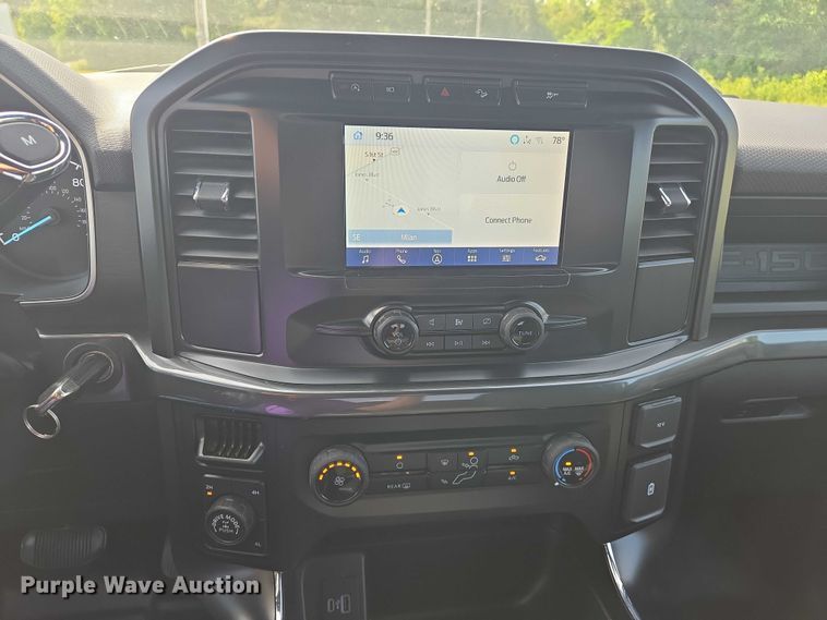 image for item EJ7569 2023 Ford F150 STX SuperCrew pickup truck