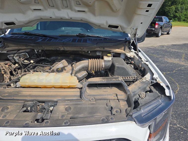 image for item EJ7569 2023 Ford F150 STX SuperCrew pickup truck