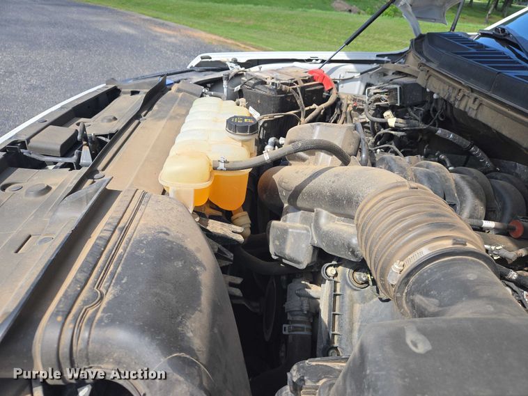 image for item EJ7569 2023 Ford F150 STX SuperCrew pickup truck