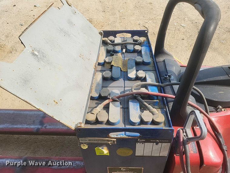 image for item EJ7575 Raymond 840-FRE60L pallet jack