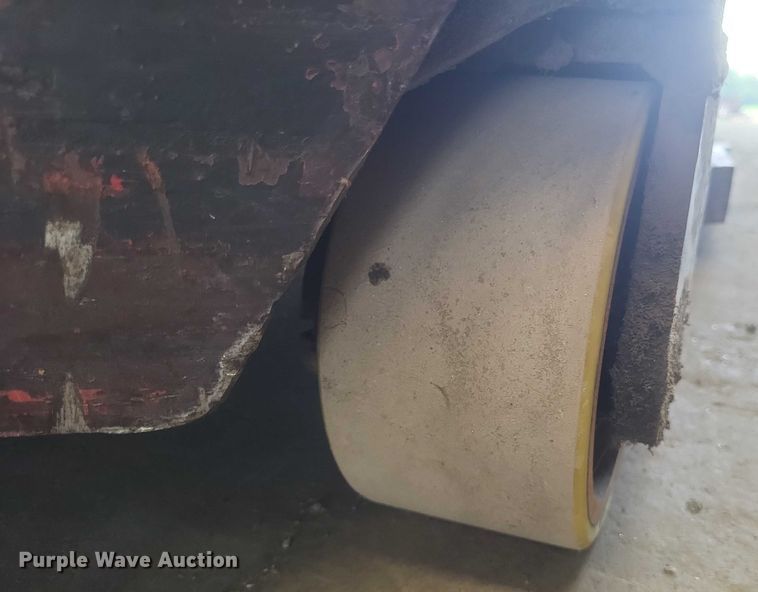 image for item EJ7576 Raymond EASI order picker