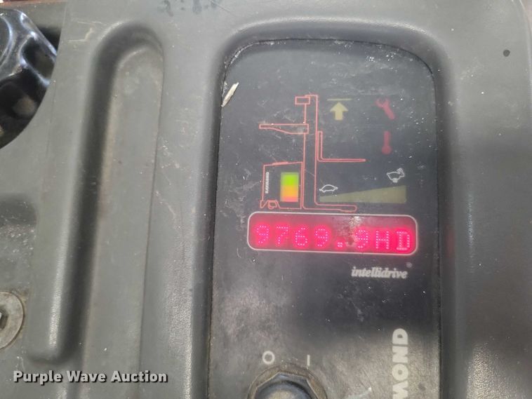 image for item EJ7576 Raymond EASI order picker