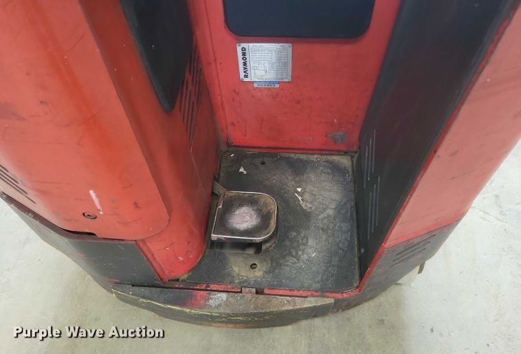 image for item EJ7576 Raymond EASI order picker