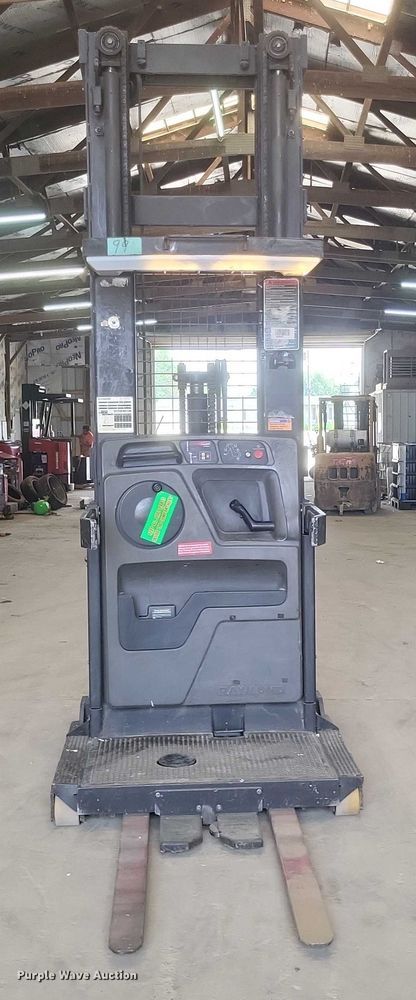 image for item EJ7577 Raymond  EASI-0PC30TT order picker