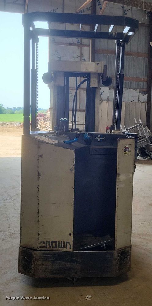 image for item EJ7578 Crown 30RCTT order picker