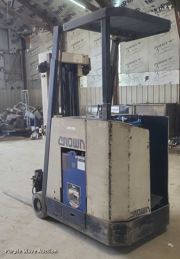 image for item EJ7578 Crown 30RCTT order picker