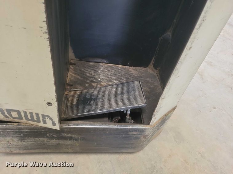 image for item EJ7578 Crown 30RCTT order picker