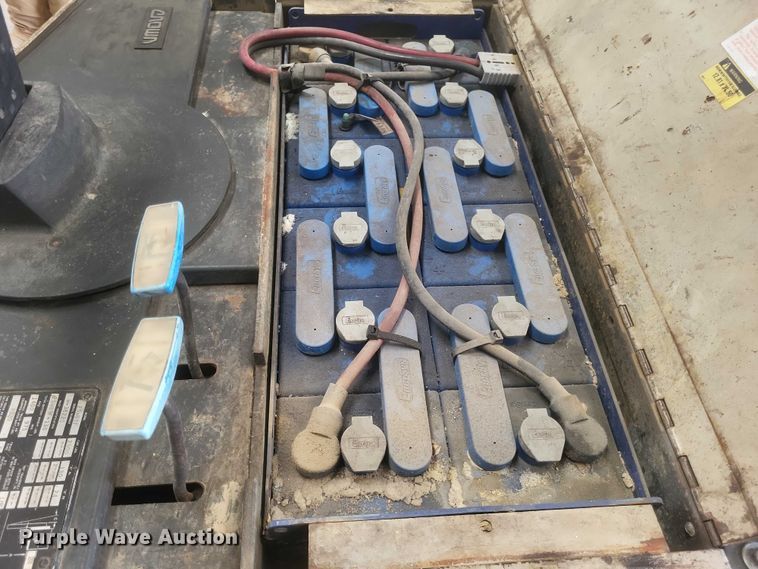 image for item EJ7579 Crown 25WBTF pallet stacker