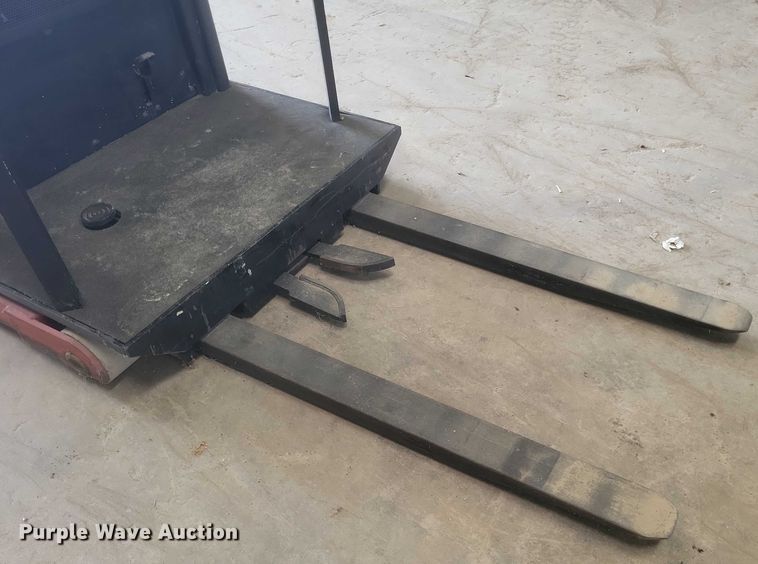 image for item EJ7580 Prime Mover OE35 order picker