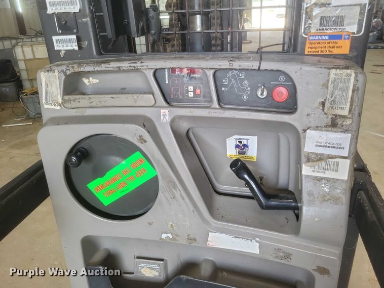 image for item EJ7581 Raymond  EASI-OPC30TT order picker