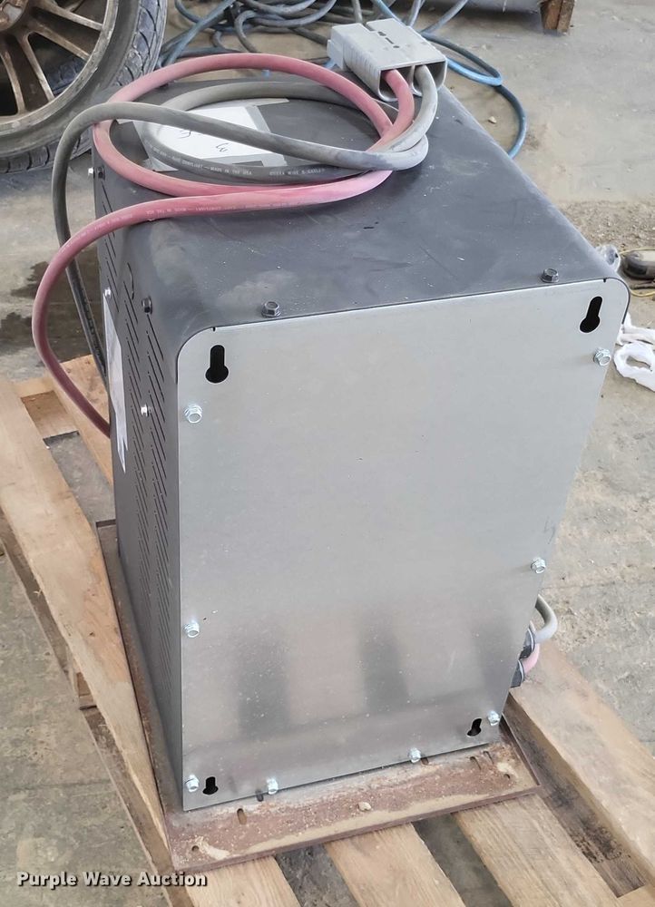 image for item EJ7581 Raymond  EASI-OPC30TT order picker