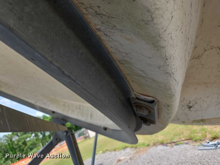 image for item EJ7582 Satellite dish