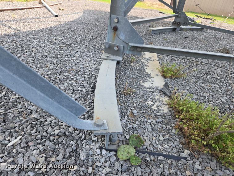 image for item EJ7582 Satellite dish