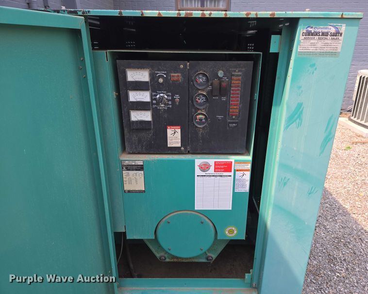 image for item EJ7583 Onan GGHB-3382055 generator