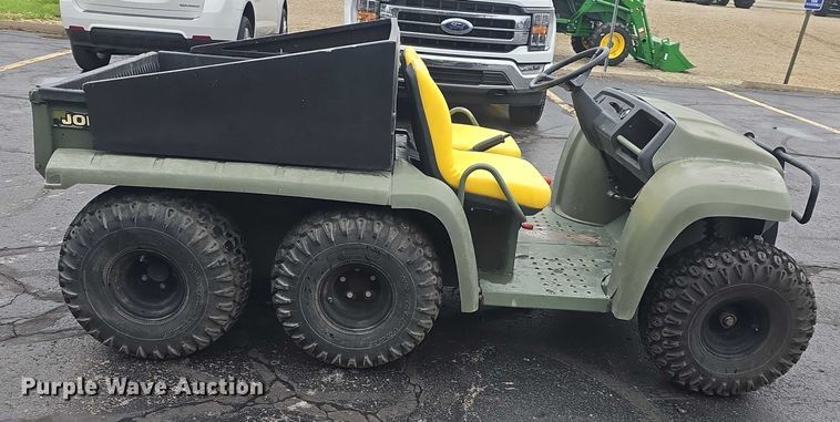 image for item EK5271 2001 John Deere Trail Gator utility vehicle