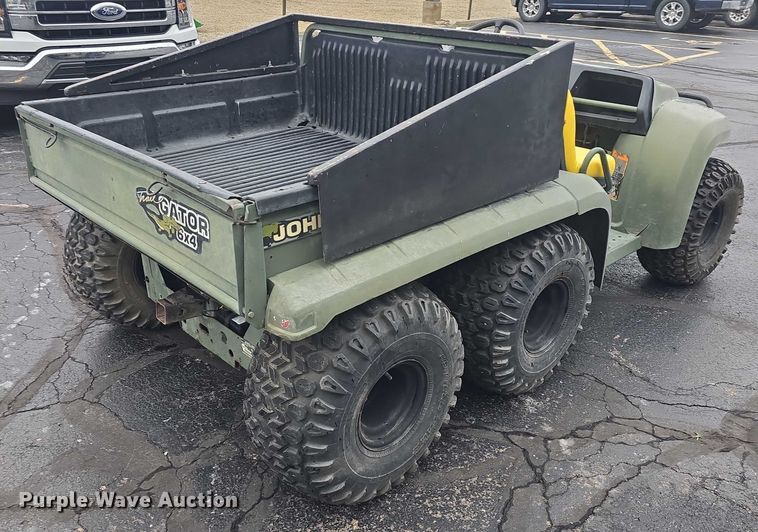 image for item EK5271 2001 John Deere Trail Gator utility vehicle