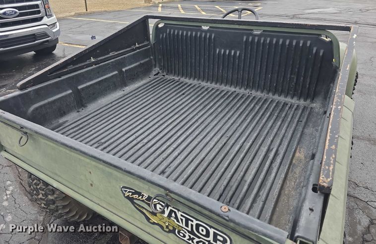 image for item EK5271 2001 John Deere Trail Gator utility vehicle