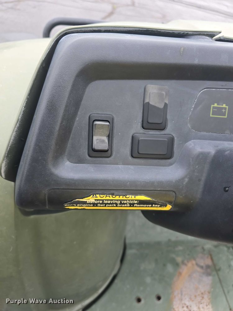 image for item EK5271 2001 John Deere Trail Gator utility vehicle