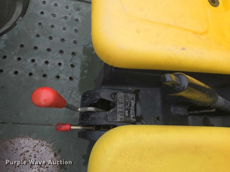 image for item EK5271 2001 John Deere Trail Gator utility vehicle