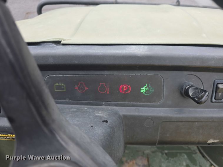 image for item EK5271 2001 John Deere Trail Gator utility vehicle