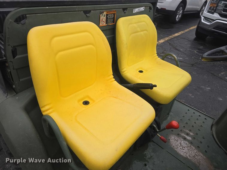 image for item EK5271 2001 John Deere Trail Gator utility vehicle