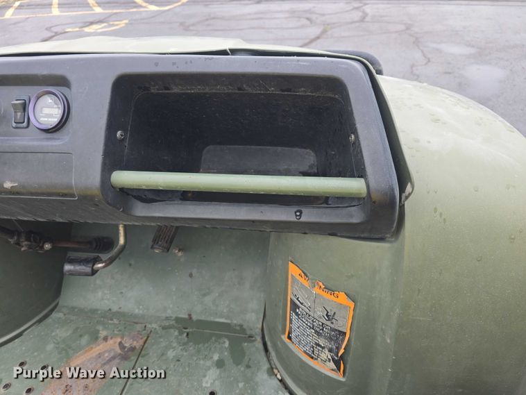 image for item EK5271 2001 John Deere Trail Gator utility vehicle