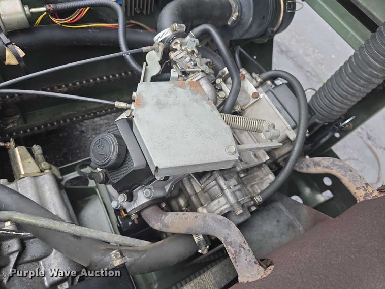 image for item EK5271 2001 John Deere Trail Gator utility vehicle