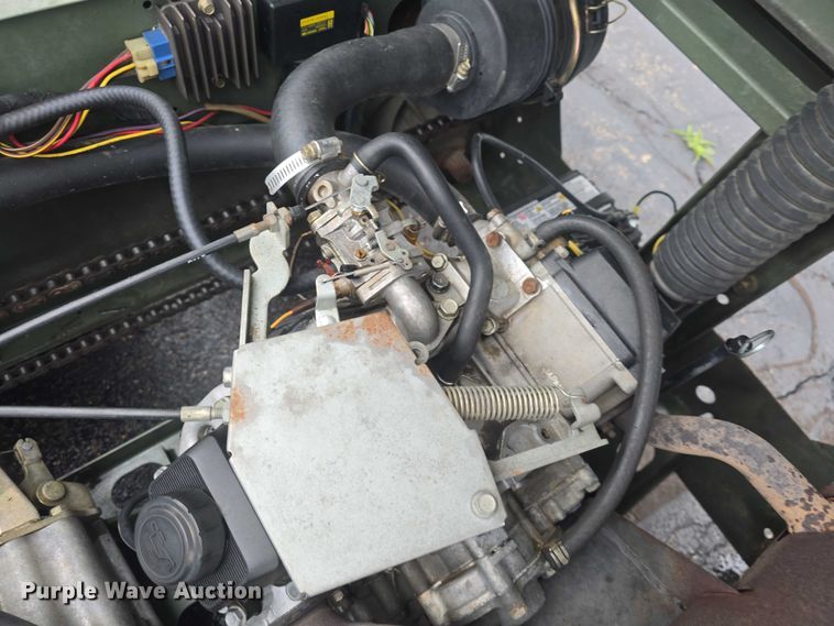 image for item EK5271 2001 John Deere Trail Gator utility vehicle