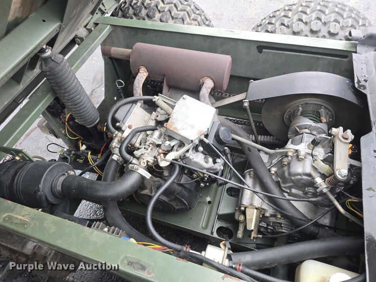 image for item EK5271 2001 John Deere Trail Gator utility vehicle