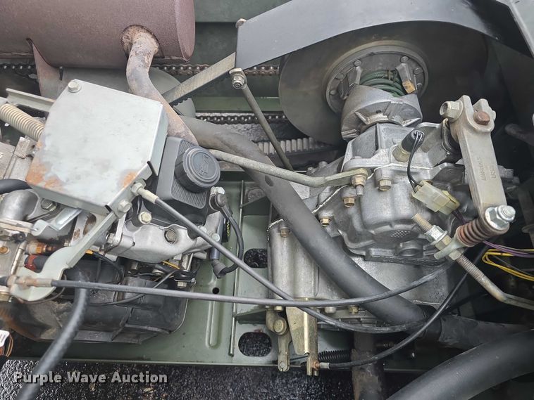 image for item EK5271 2001 John Deere Trail Gator utility vehicle