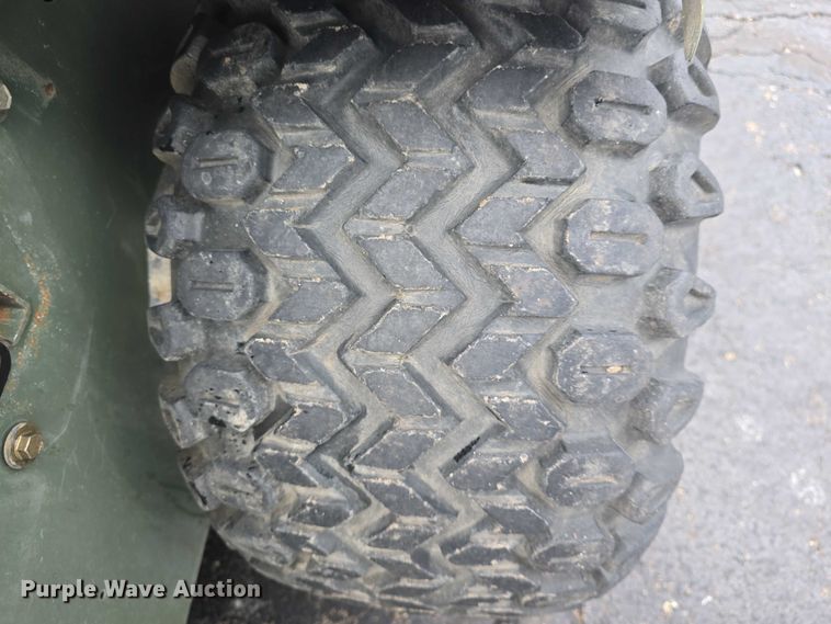 image for item EK5271 2001 John Deere Trail Gator utility vehicle