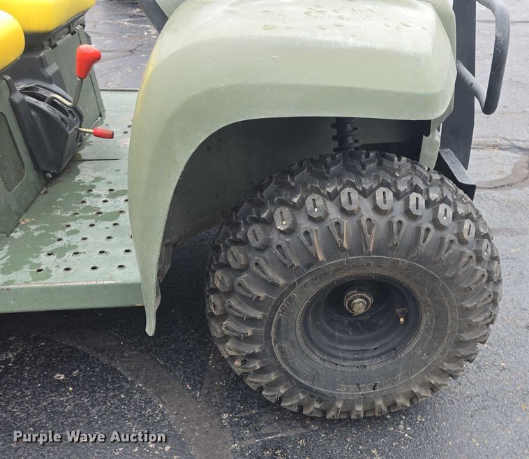 image for item EK5271 2001 John Deere Trail Gator utility vehicle