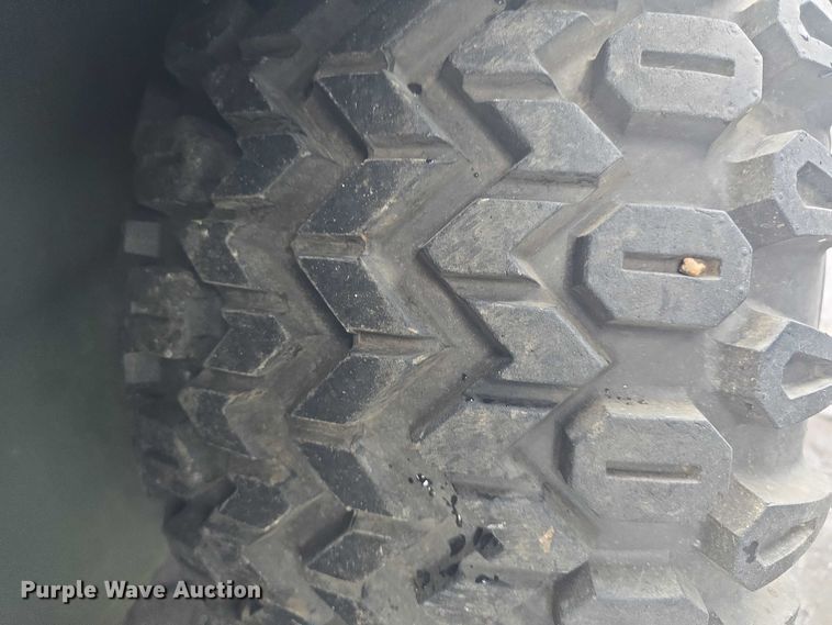 image for item EK5271 2001 John Deere Trail Gator utility vehicle