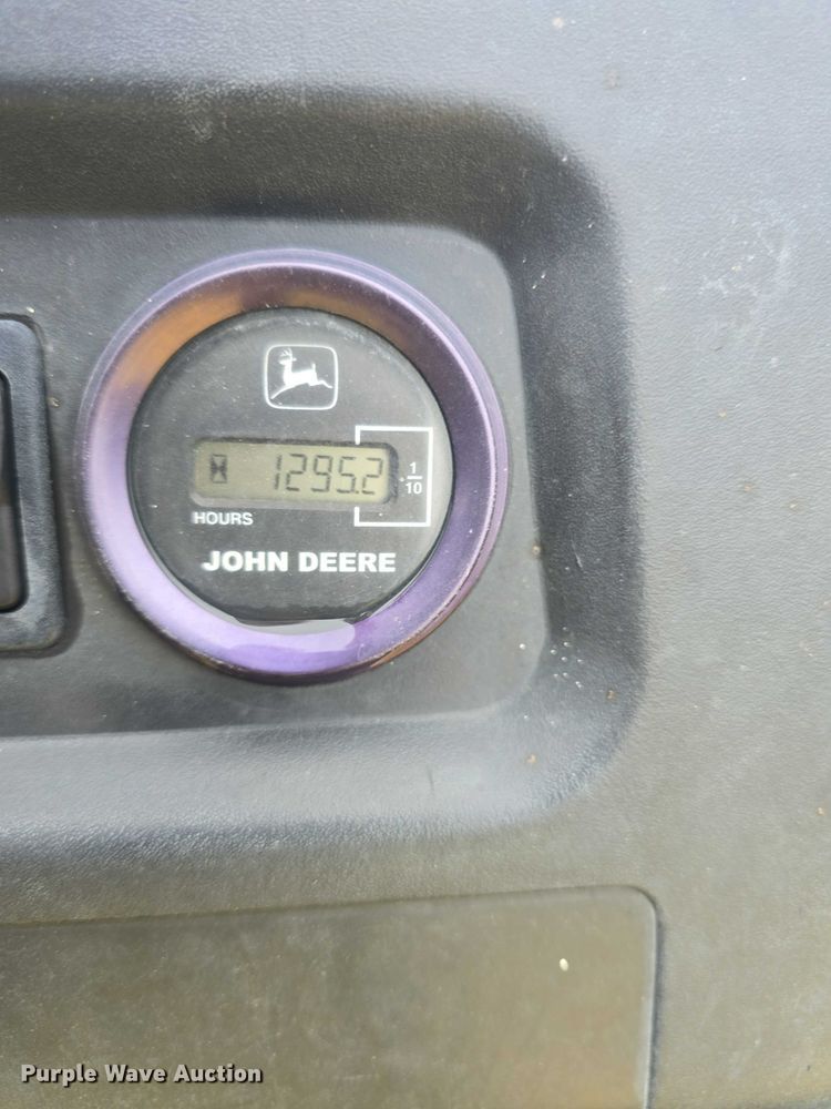 image for item EK5271 2001 John Deere Trail Gator utility vehicle