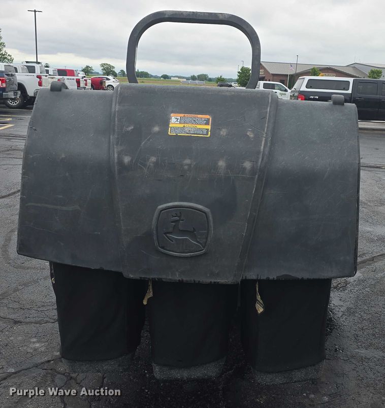 image for item EK5272 2008 John Deere  Z840A ZTR lawn mower