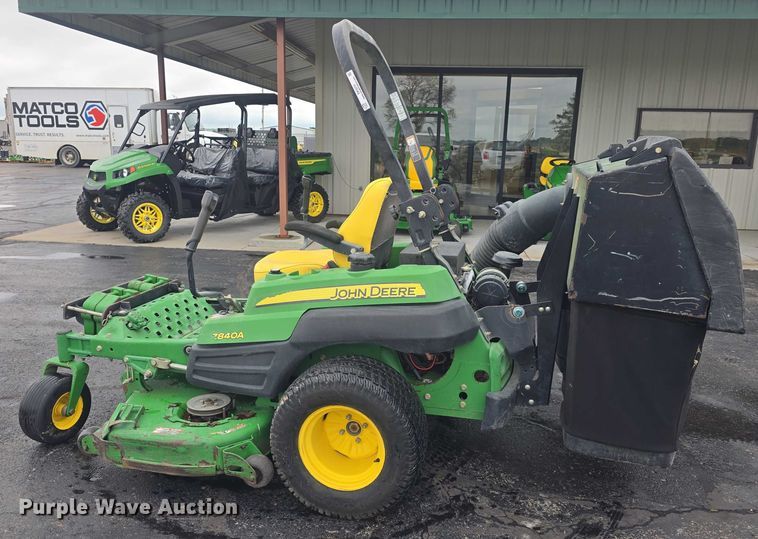 image for item EK5272 2008 John Deere  Z840A ZTR lawn mower