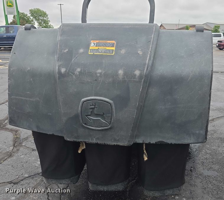 image for item EK5272 2008 John Deere  Z840A ZTR lawn mower