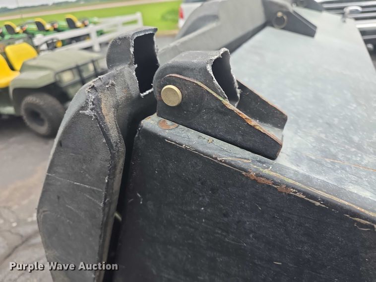 image for item EK5272 2008 John Deere  Z840A ZTR lawn mower