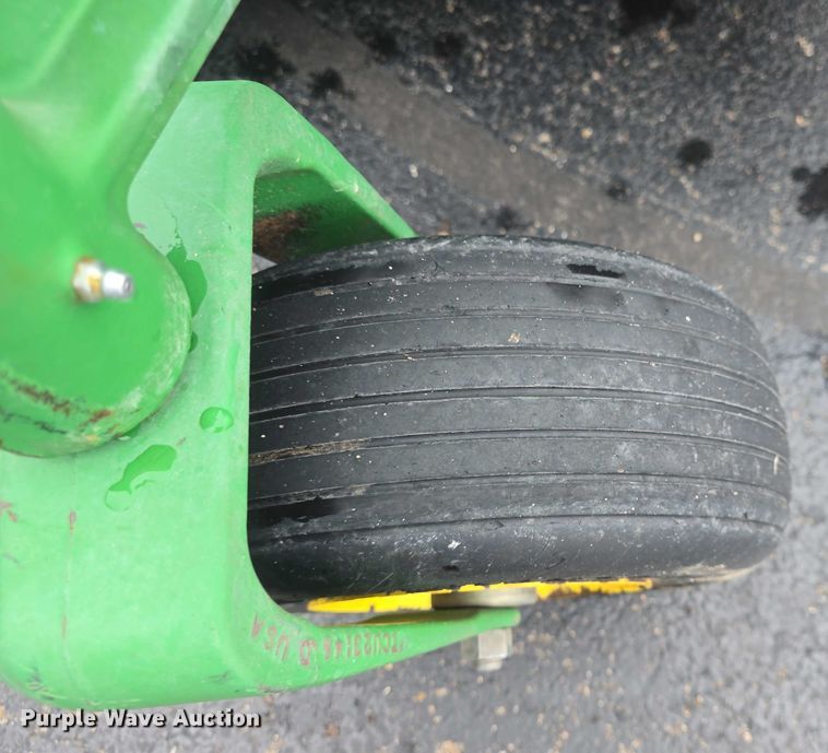 image for item EK5272 2008 John Deere  Z840A ZTR lawn mower