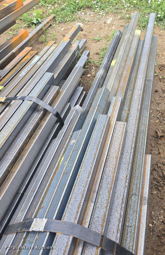 image for item EK5283 (41) square tubing