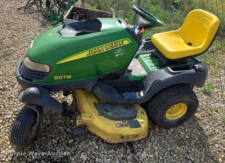 image for item EK5297 2001 John Deere SST18 ZTR lawn mower