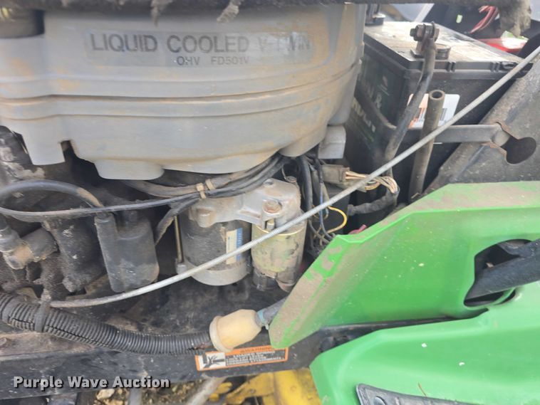 image for item EK5298 1993 John Deere LX188 lawn mower