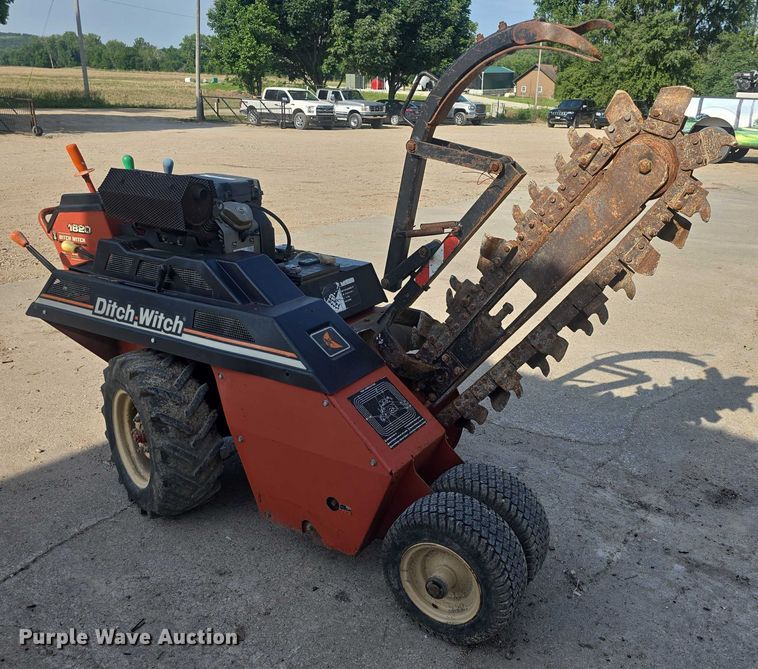 image for item EK5319 2008 Ditch Witch 1820 trencher