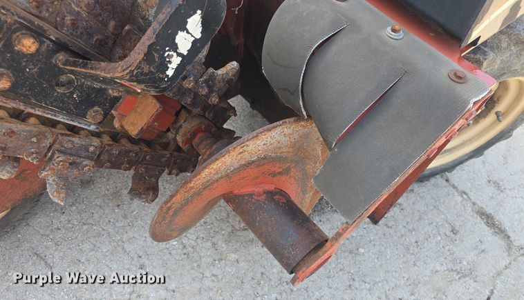 image for item EK5319 2008 Ditch Witch 1820 trencher