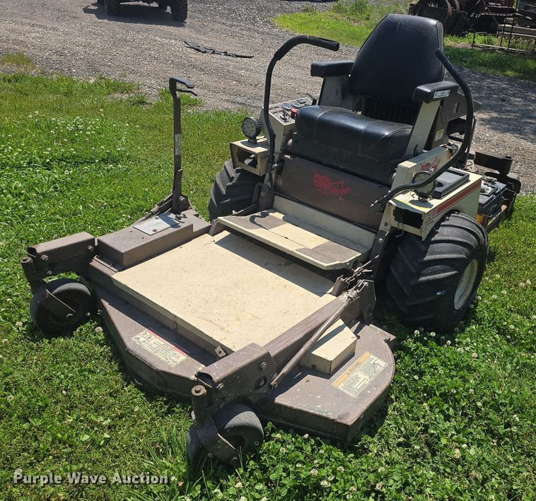 2002 Grasshopper 721D ZTR lawn mower in Leonardville, KS | Item