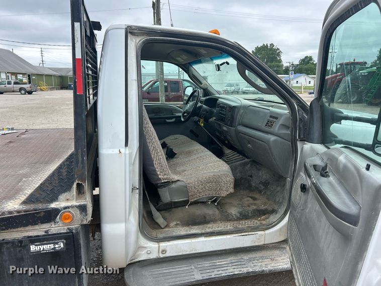 image for item EK8077 2003 Ford F350 Super Duty XL flatbed pickup truck