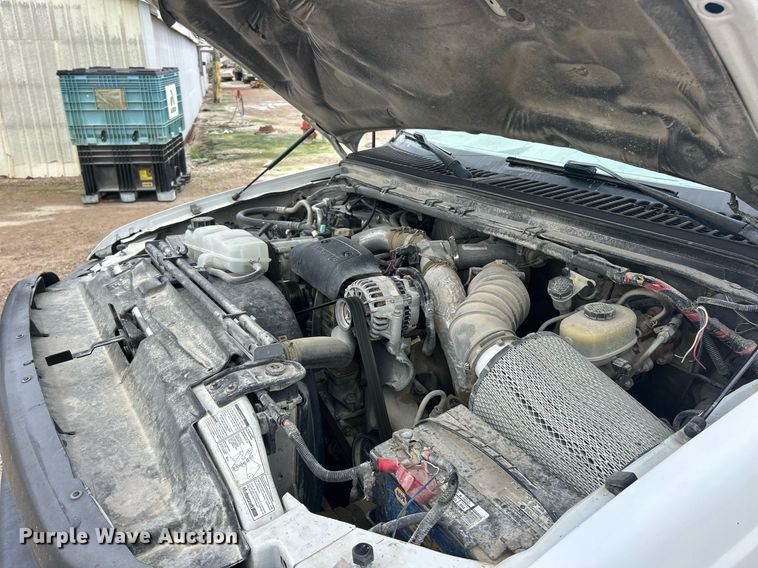 image for item EK8077 2003 Ford F350 Super Duty XL flatbed pickup truck