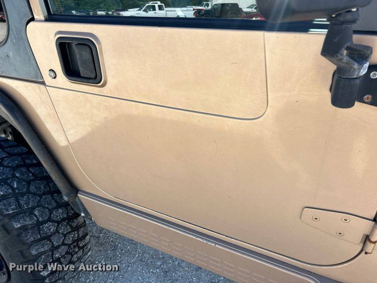 image for item EK8150 1999 Jeep Wrangler SUV